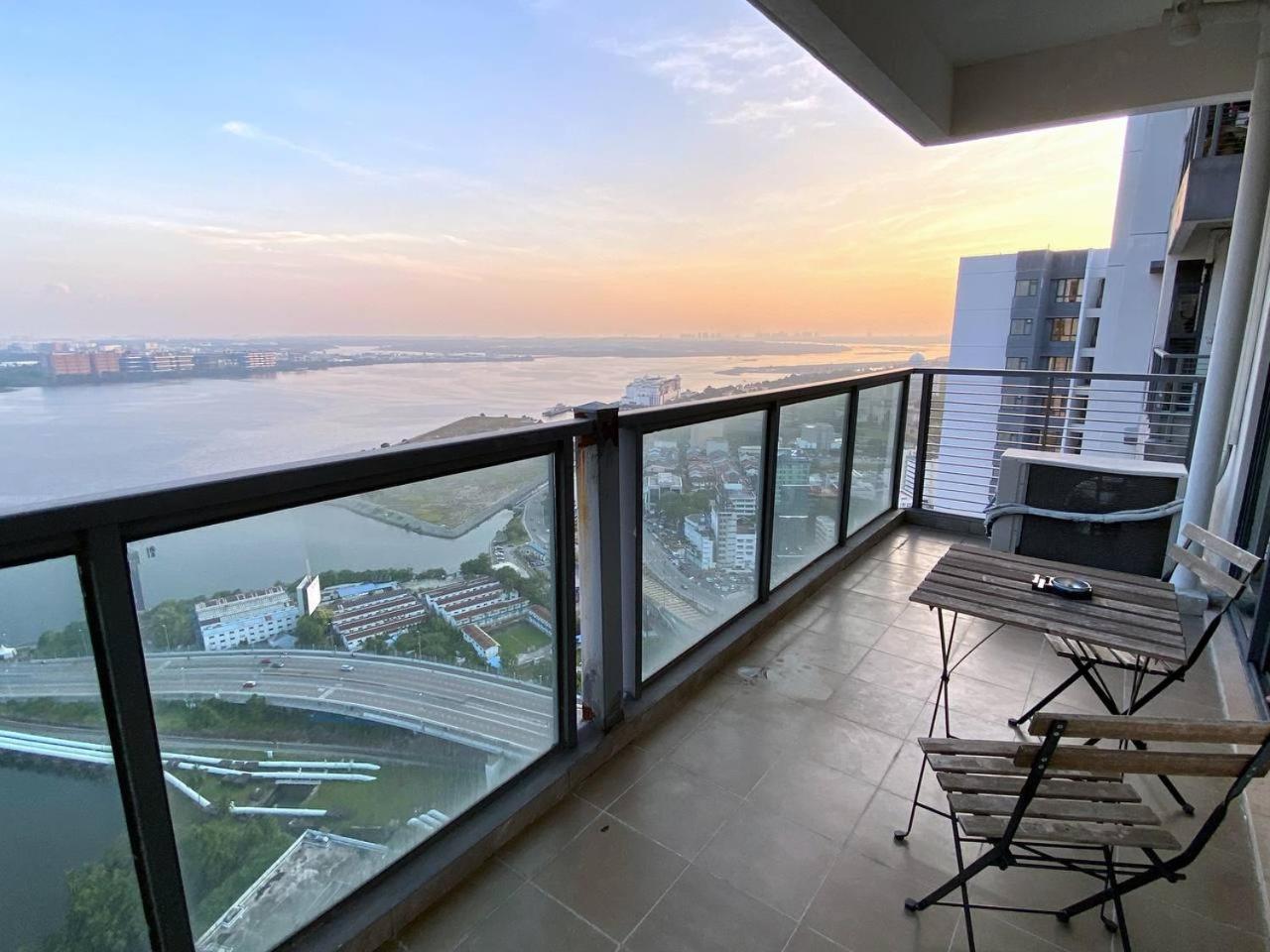 R&F Princess Cove Jb Apartment Suites By Sc Homestay Johor Bahru Exterior foto